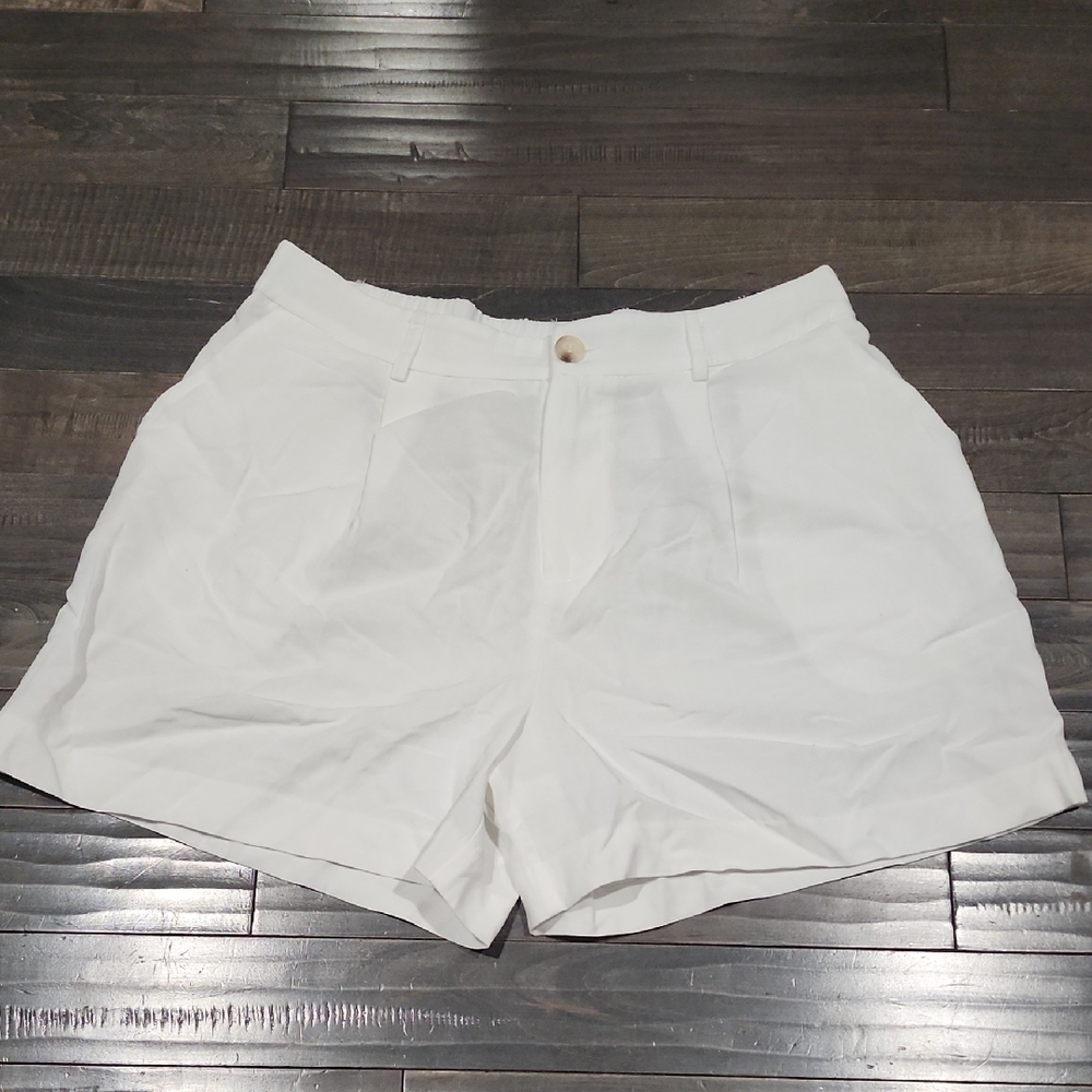 Women's White High-Waist Tailored Shorts